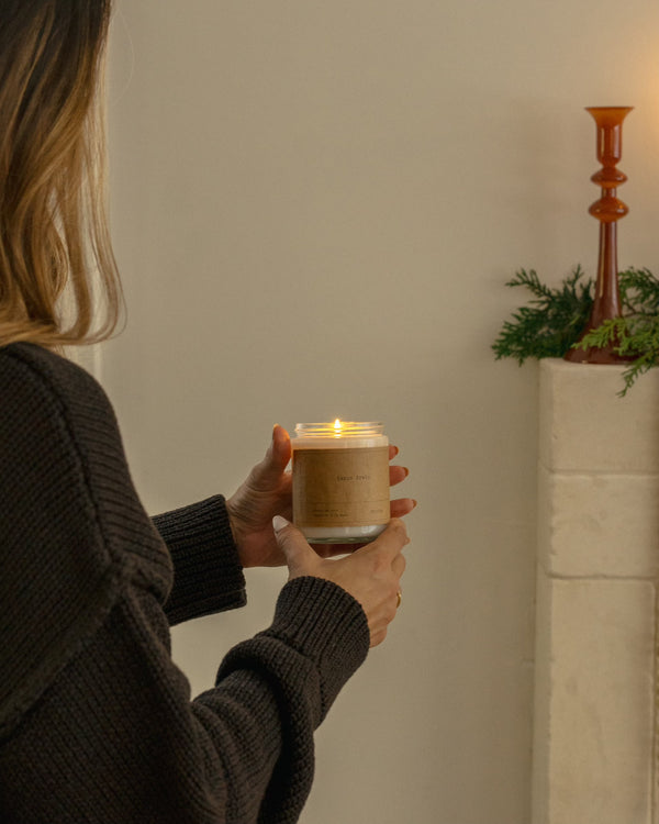 Bougie de soya — Sapin frais — 8 oz (50 heures)