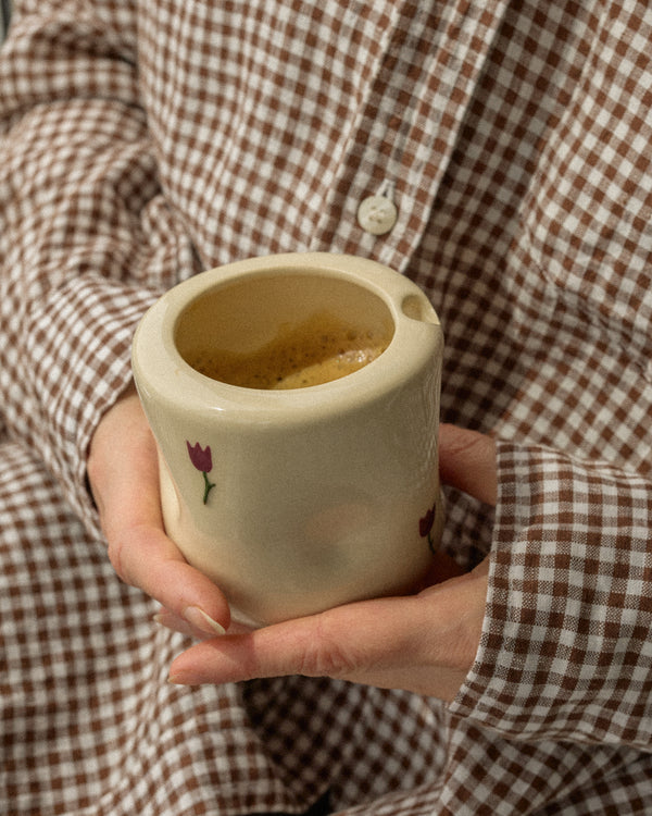 Tasse de transport en céramique — Les tulipes