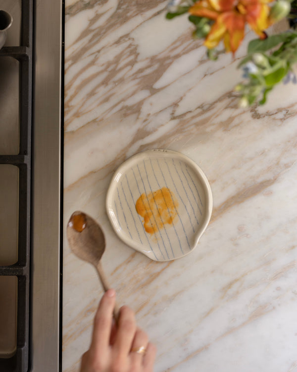 Repose-cuillère en céramique — Collection éphémère