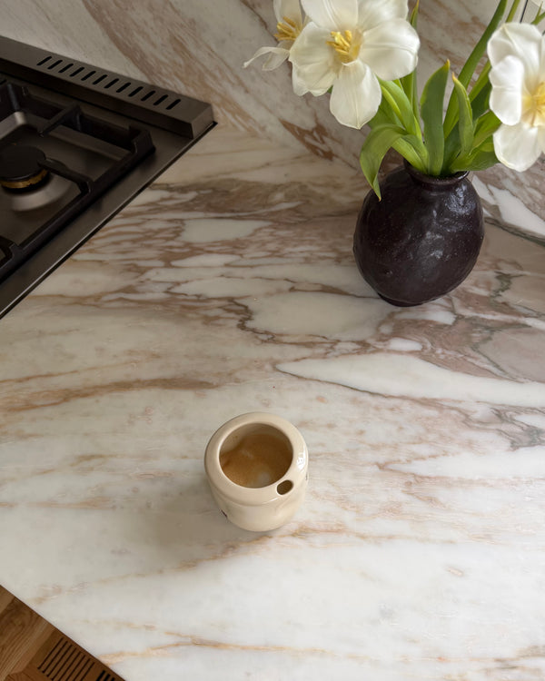 Tasse de transport en céramique — Les tulipes