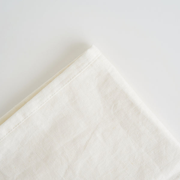 DEEPALI Nappe Tie and Dye en 100% Lin lavé - Vent du sud DEEPALI Nappe Tie and Dye en 100% Lin lavé - Vent du sud